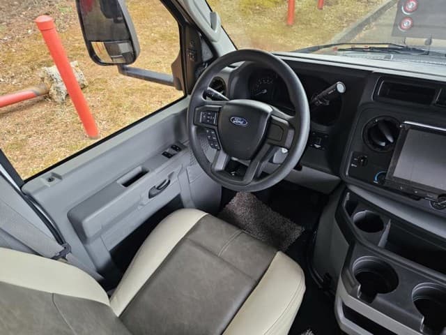 2026 Coachmen 2026 Coachmen Freelander - thumbnail 17