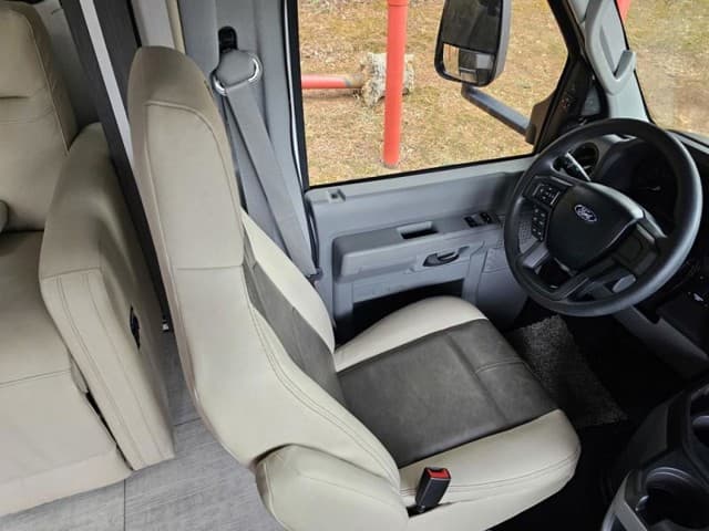 2026 Coachmen 2026 Coachmen Freelander - thumbnail 18