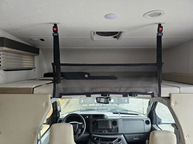 2026 Coachmen 2026 Coachmen Freelander - thumbnail 19