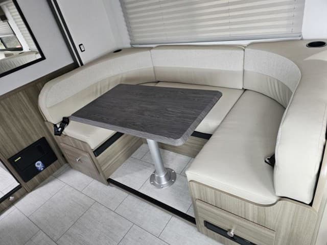 2026 Coachmen 2026 Coachmen Freelander - thumbnail 22