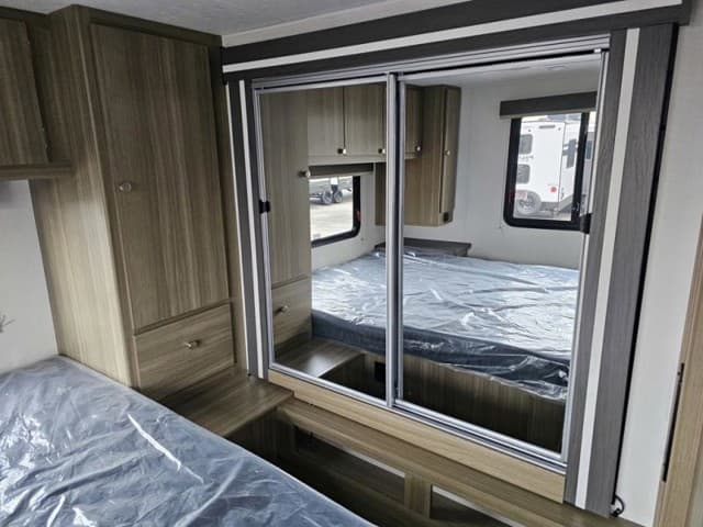 2026 Coachmen 2026 Coachmen Freelander - thumbnail 36