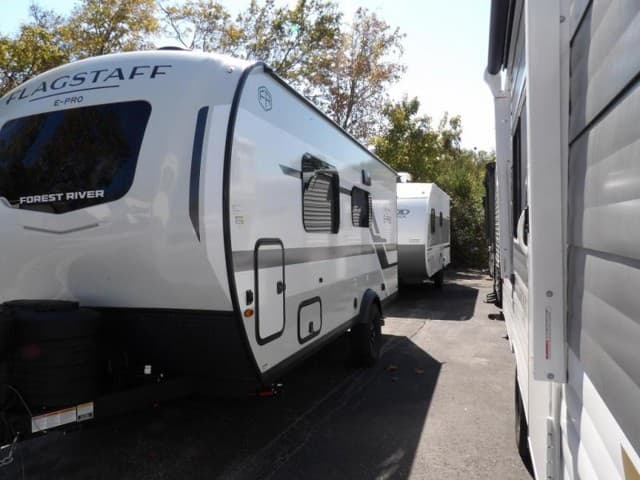 2026 Flagstaff 2026 Flagstaff Super Lite - thumbnail 3