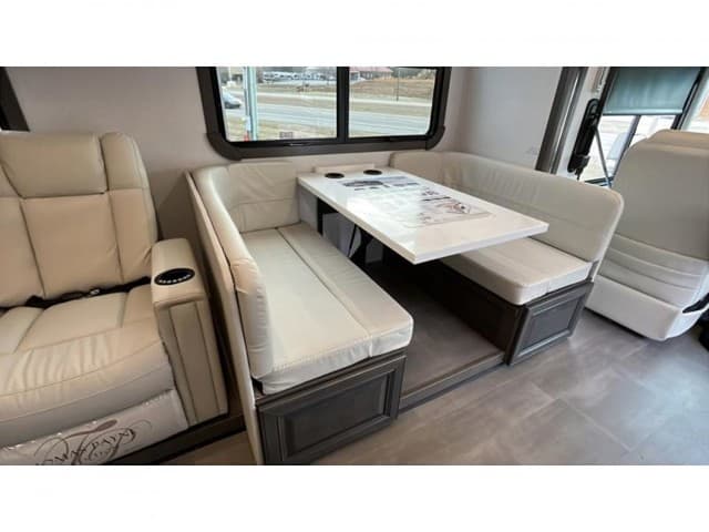 2026 Forest River 2026 Forest River Georgetown 7 Series GT7 - thumbnail 18