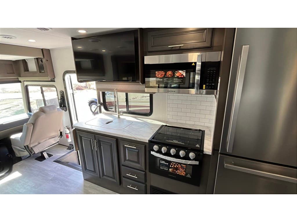 2026 Forest River 2026 Forest River Georgetown 3 Series GT3 - thumbnail 17