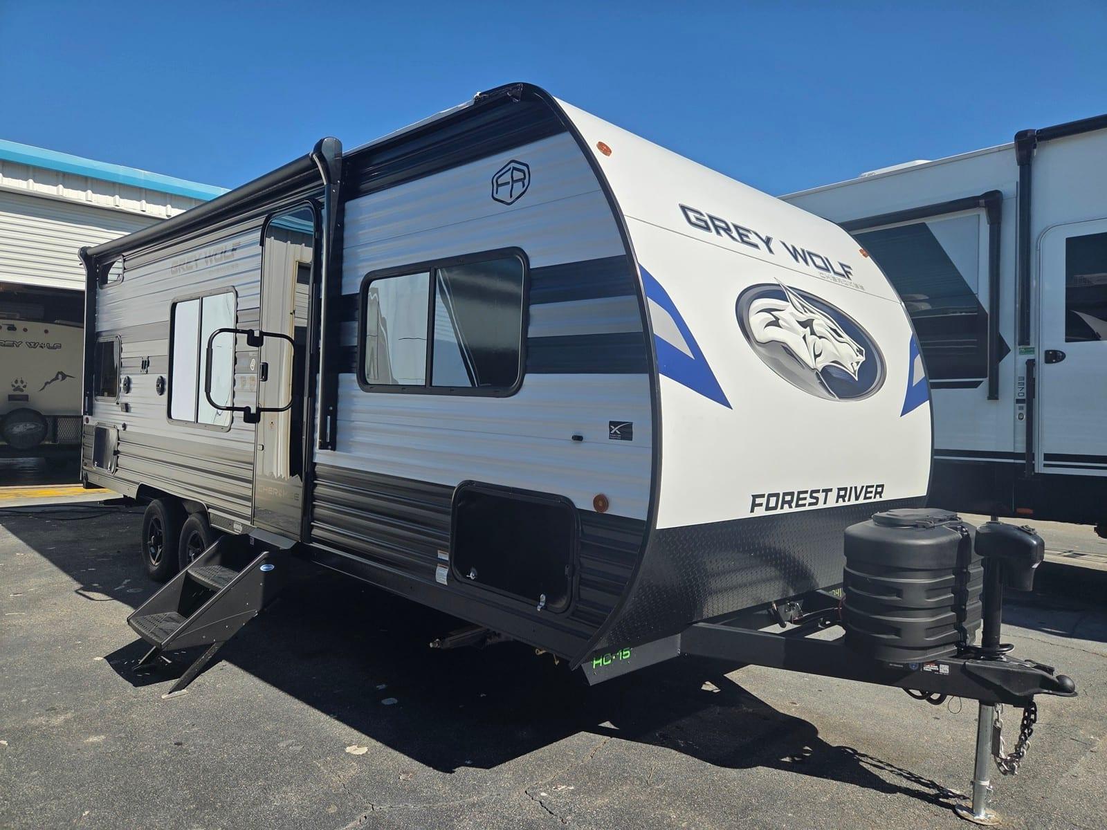 2027 Forest River Grey Wolf 22MKSE