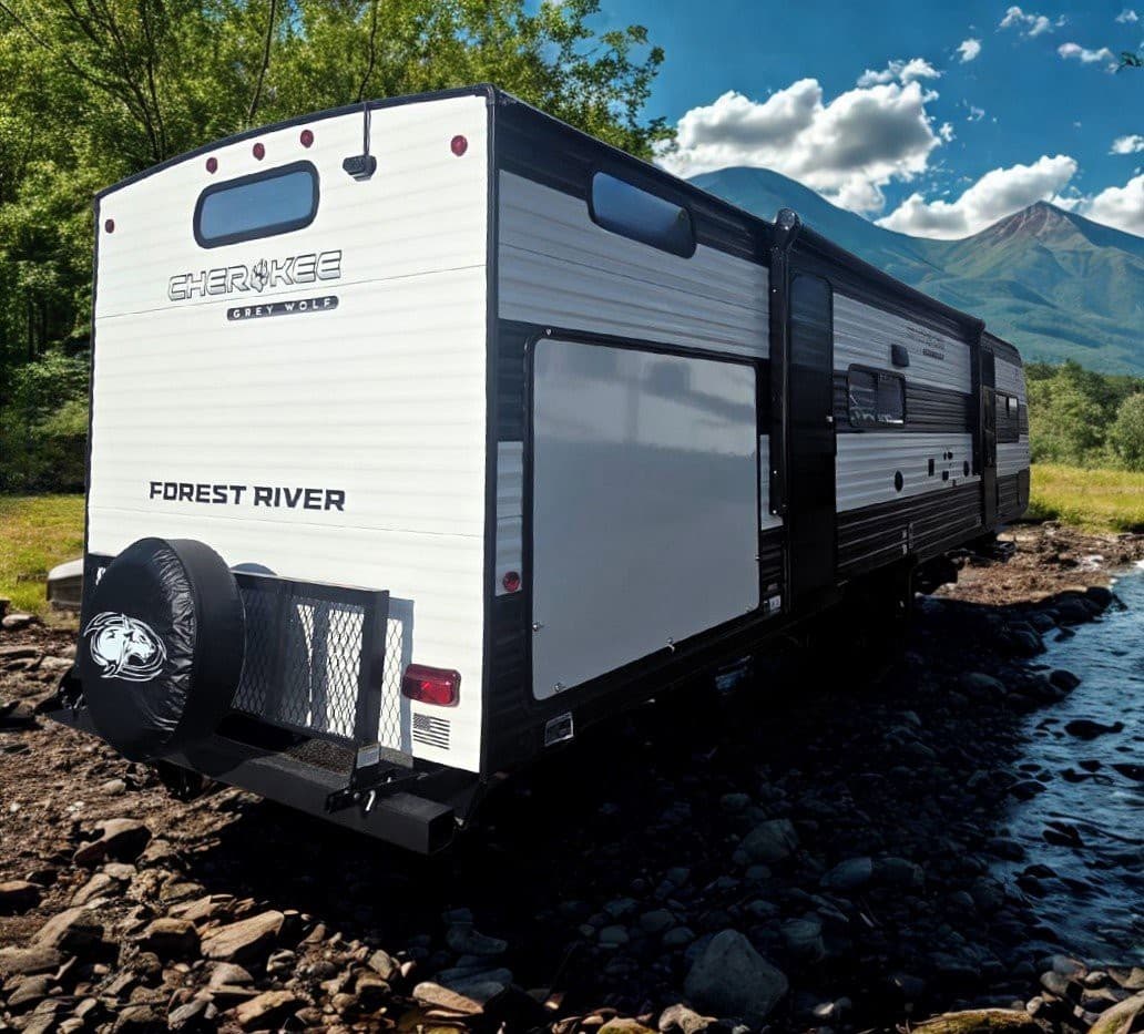 2026 Forest River 2026 Forest River Cherokee Grey Wolf - thumbnail 4