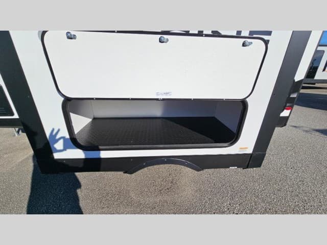 2025 Grand Design 2025 Grand Design Imagine AIM - thumbnail 11