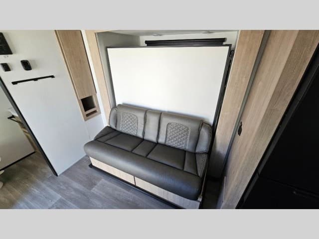 2025 Grand Design 2025 Grand Design Imagine AIM - thumbnail 17