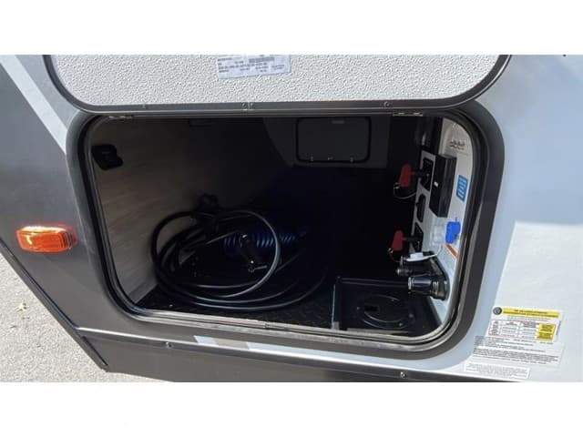 2026 Grand Design 2026 Grand Design Imagine XLS - thumbnail 8