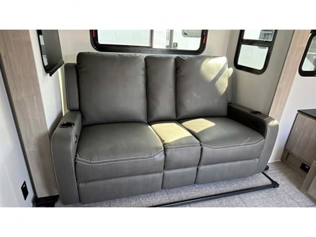 2026 Grand Design 2026 Grand Design Imagine XLS - thumbnail 18