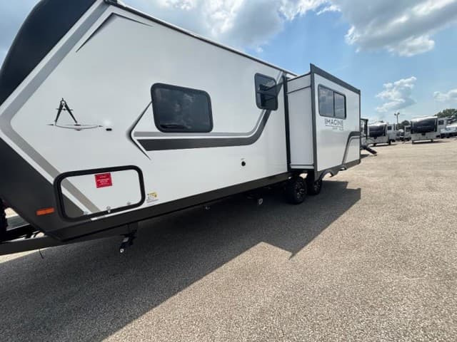 2026 Grand Design 2026 Grand Design Imagine XLS - thumbnail 4