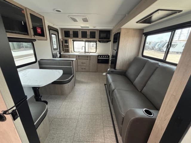 2026 Grand Design 2026 Grand Design Imagine XLS - thumbnail 9