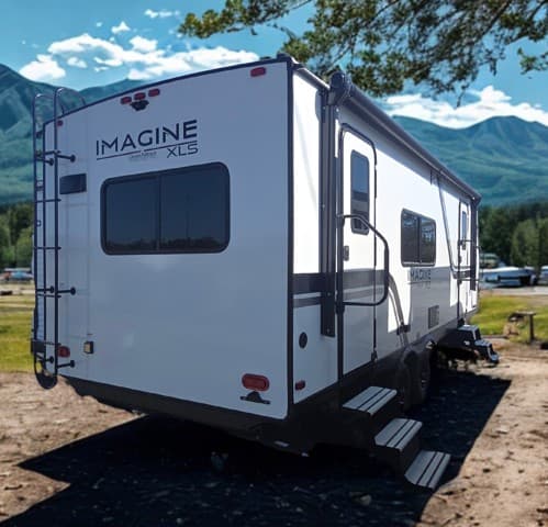 2026 Grand Design 2026 Grand Design Imagine XLS - thumbnail 3