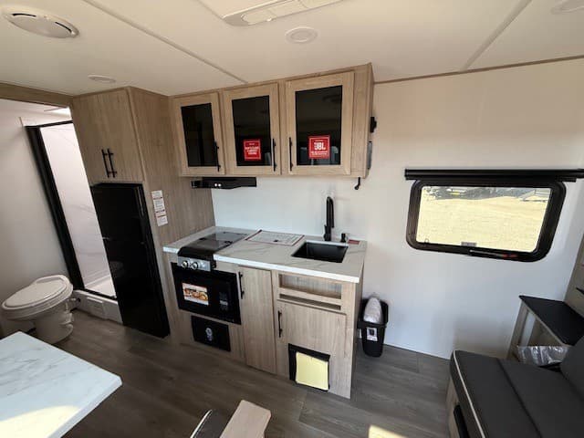 2026 Grand Design 2026 Grand Design Imagine AIM - thumbnail 7