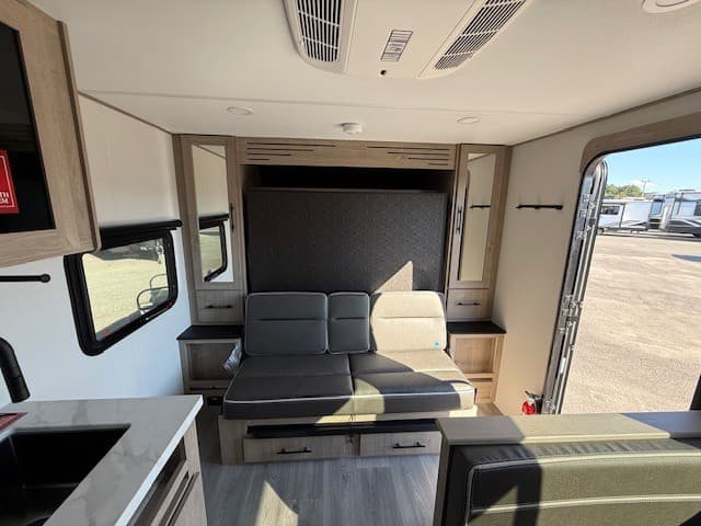 2026 Grand Design 2026 Grand Design Imagine AIM - thumbnail 8