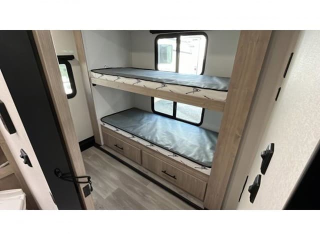 2026 Grand Design 2026 Grand Design Imagine XLS - thumbnail 13