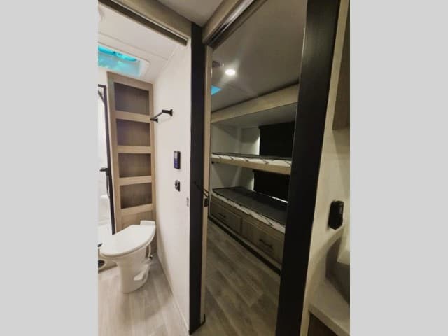 2026 Grand Design 2026 Grand Design Imagine XLS - thumbnail 15