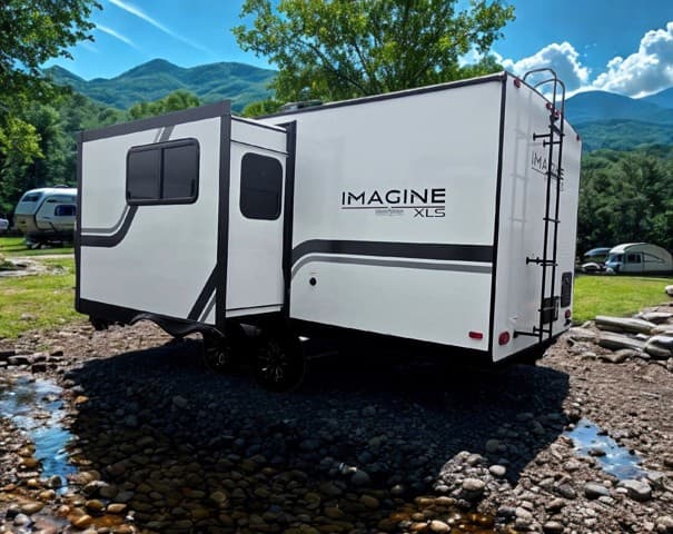 2026 Grand Design 2026 Grand Design Imagine XLS - thumbnail 5