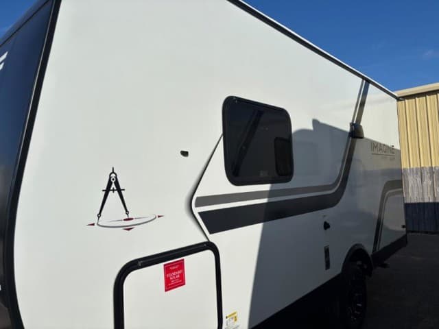 2026 Grand Design 2026 Grand Design Imagine AIM - thumbnail 4