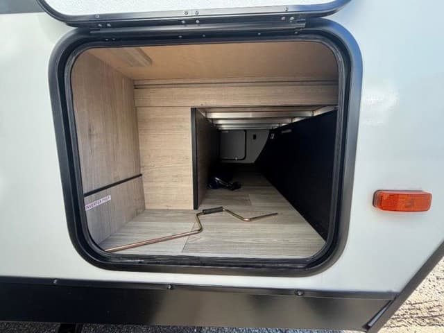 2026 Grand Design 2026 Grand Design Imagine AIM - thumbnail 6