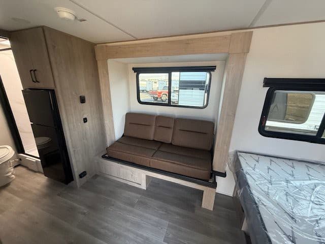 2026 Grand Design 2026 Grand Design Imagine AIM - thumbnail 7