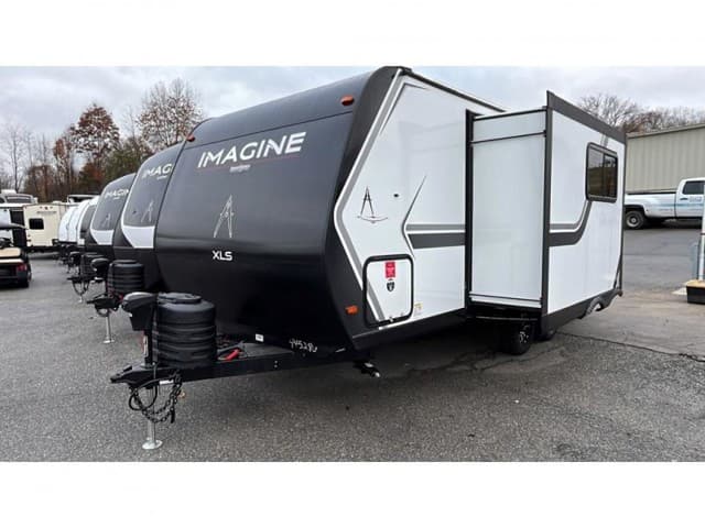 2026 Grand Design 2026 Grand Design Imagine XLS - thumbnail 5