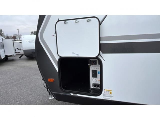 2026 Grand Design 2026 Grand Design Imagine XLS - thumbnail 6