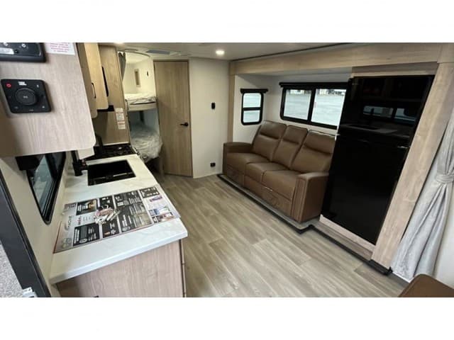 2026 Grand Design 2026 Grand Design Imagine XLS - thumbnail 11