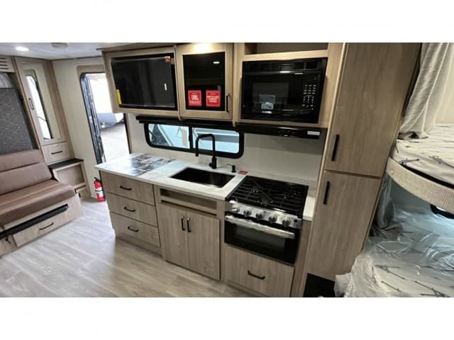 2026 Grand Design 2026 Grand Design Imagine XLS - thumbnail 15