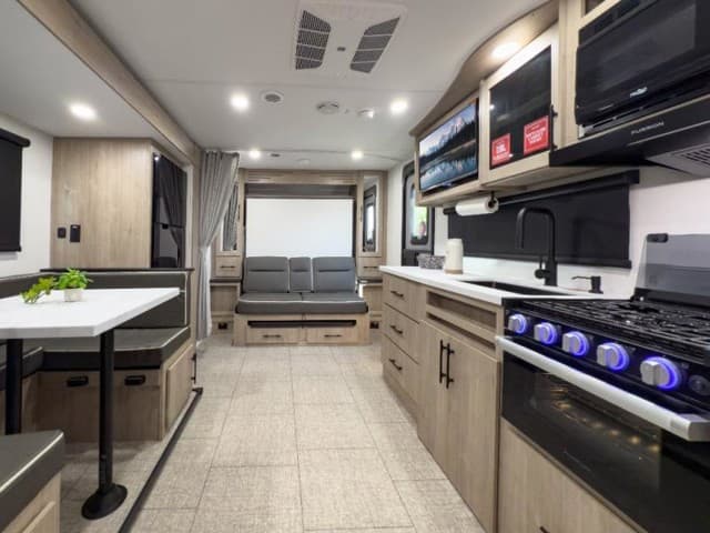 2026 Grand Design 2026 Grand Design Imagine XLS - thumbnail 22