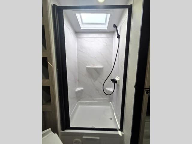 2026 Grand Design 2026 Grand Design Imagine - thumbnail 12