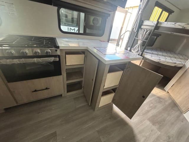 2026 Grand Design 2026 Grand Design Imagine - thumbnail 10