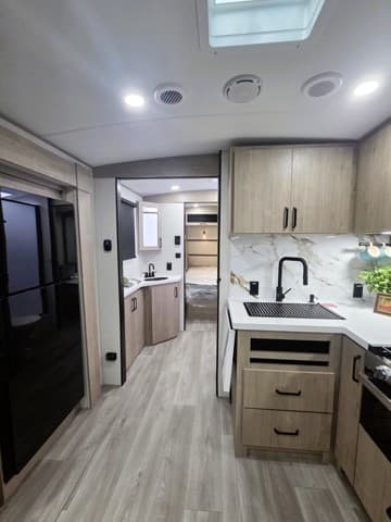 2026 Grand Design 2026 Grand Design Imagine - thumbnail 11