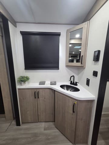 2026 Grand Design 2026 Grand Design Imagine - thumbnail 12