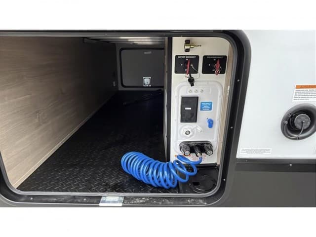 2026 Grand Design 2026 Grand Design Imagine - thumbnail 8