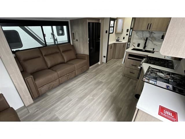 2026 Grand Design 2026 Grand Design Imagine - thumbnail 11