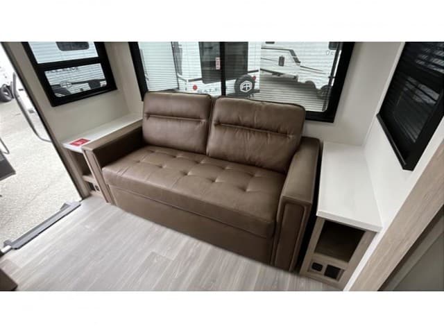 2026 Grand Design 2026 Grand Design Imagine - thumbnail 18