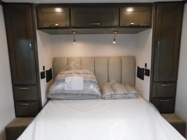 2025 Dynamax 2025 Dynamax Isata 5 - thumbnail 20