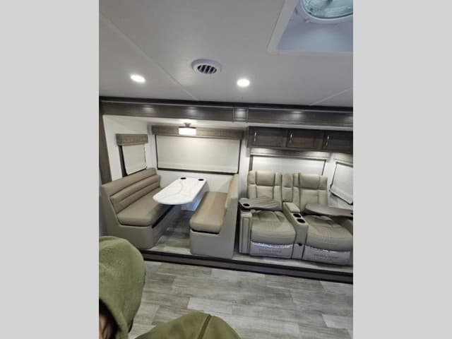 2025 Dynamax 2025 Dynamax Isata 5 - thumbnail 9