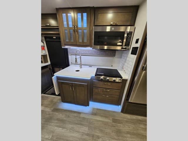 2025 Dynamax 2025 Dynamax Isata 5 - thumbnail 10