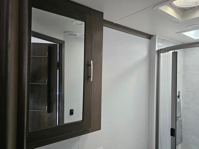 2025 Dynamax 2025 Dynamax Isata 3 - thumbnail 26