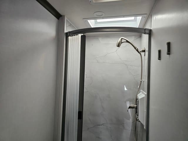 2025 Dynamax 2025 Dynamax Isata 3 - thumbnail 27