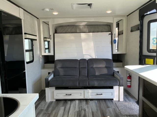 2025 Jayco 2025 Jayco Jay Feather - thumbnail 6