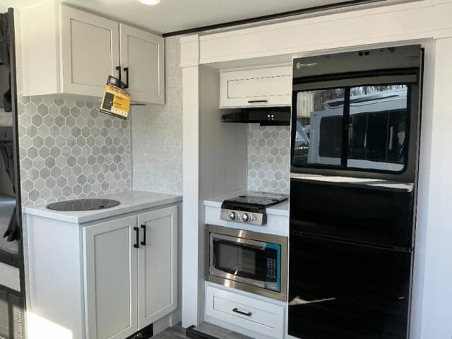 2025 Jayco 2025 Jayco Jay Feather - thumbnail 7