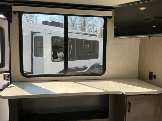 2025 Jayco 2025 Jayco Jay Feather - thumbnail 14