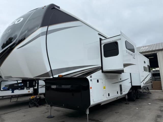 2026 Jayco 2026 Jayco Pinnacle - thumbnail 4