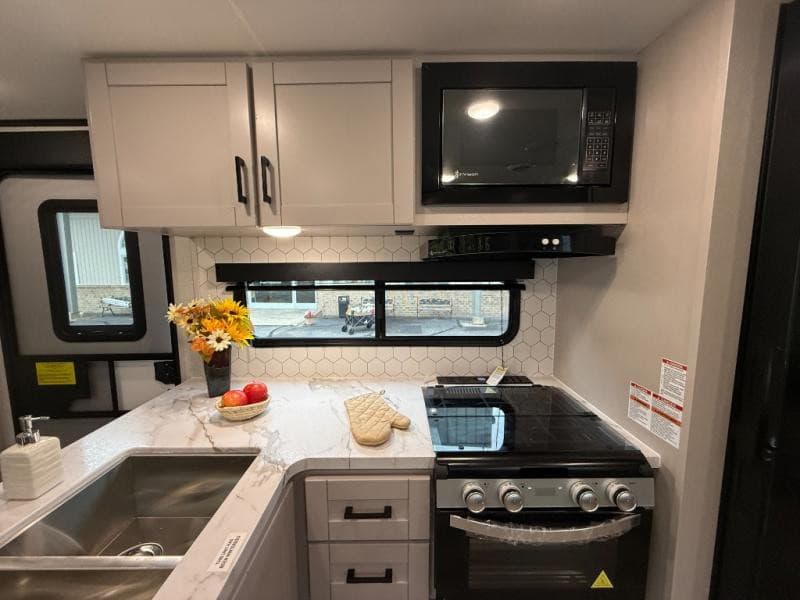 2026 Jayco 2026 Jayco Jay Feather - thumbnail 10