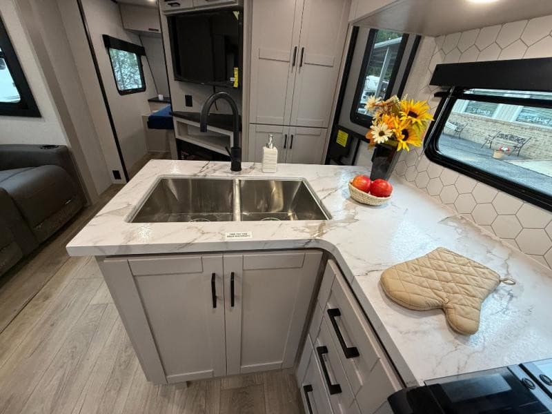 2026 Jayco 2026 Jayco Jay Feather - thumbnail 11