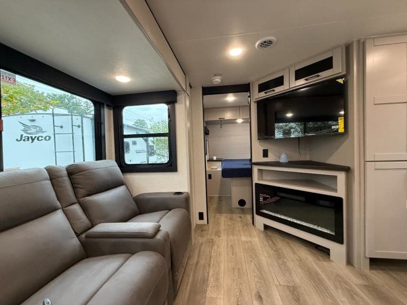 2026 Jayco 2026 Jayco Jay Feather - thumbnail 18