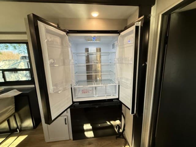 2026 Jayco 2026 Jayco Seismic Toy Hauler - thumbnail 11